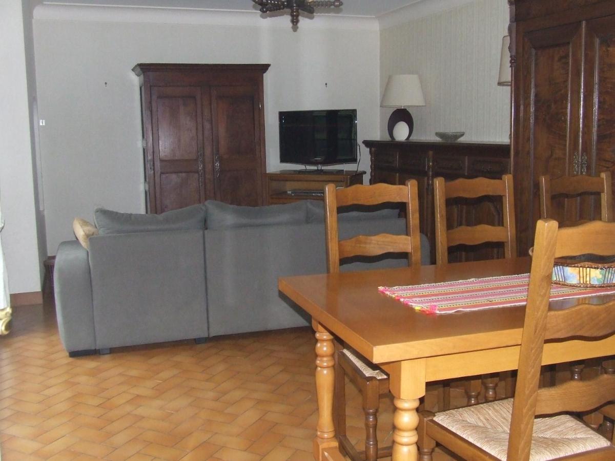 Gite A La Ferme Les Places La Chapelle-Bertrand Εξωτερικό φωτογραφία